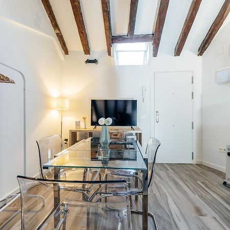 Yoomi Homes Plaza Mayor Madrid Exterior photo